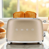 SMEG 2 Slice Toaster with 6 Presets and Defrost Function and Removable Crumb Tray TSF01RDUS, RED