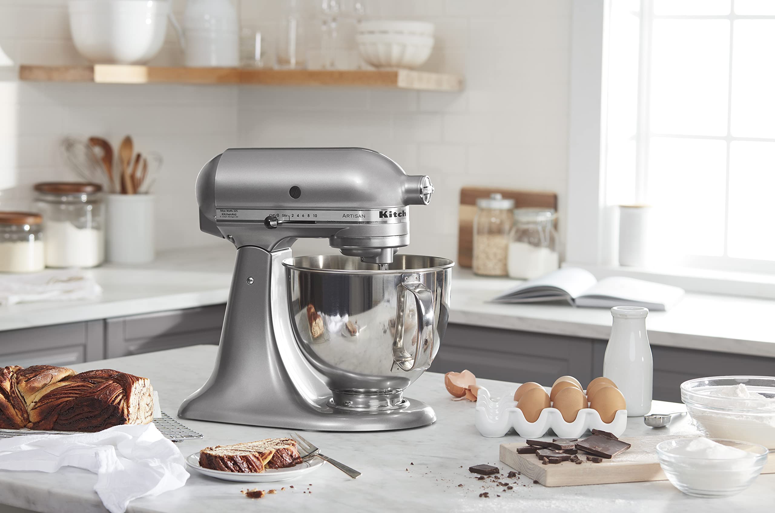 KitchenAid Artisan Series 5 Quart Tilt Head Stand Mixer with Pouring Shield KSM150PS, Milkshake