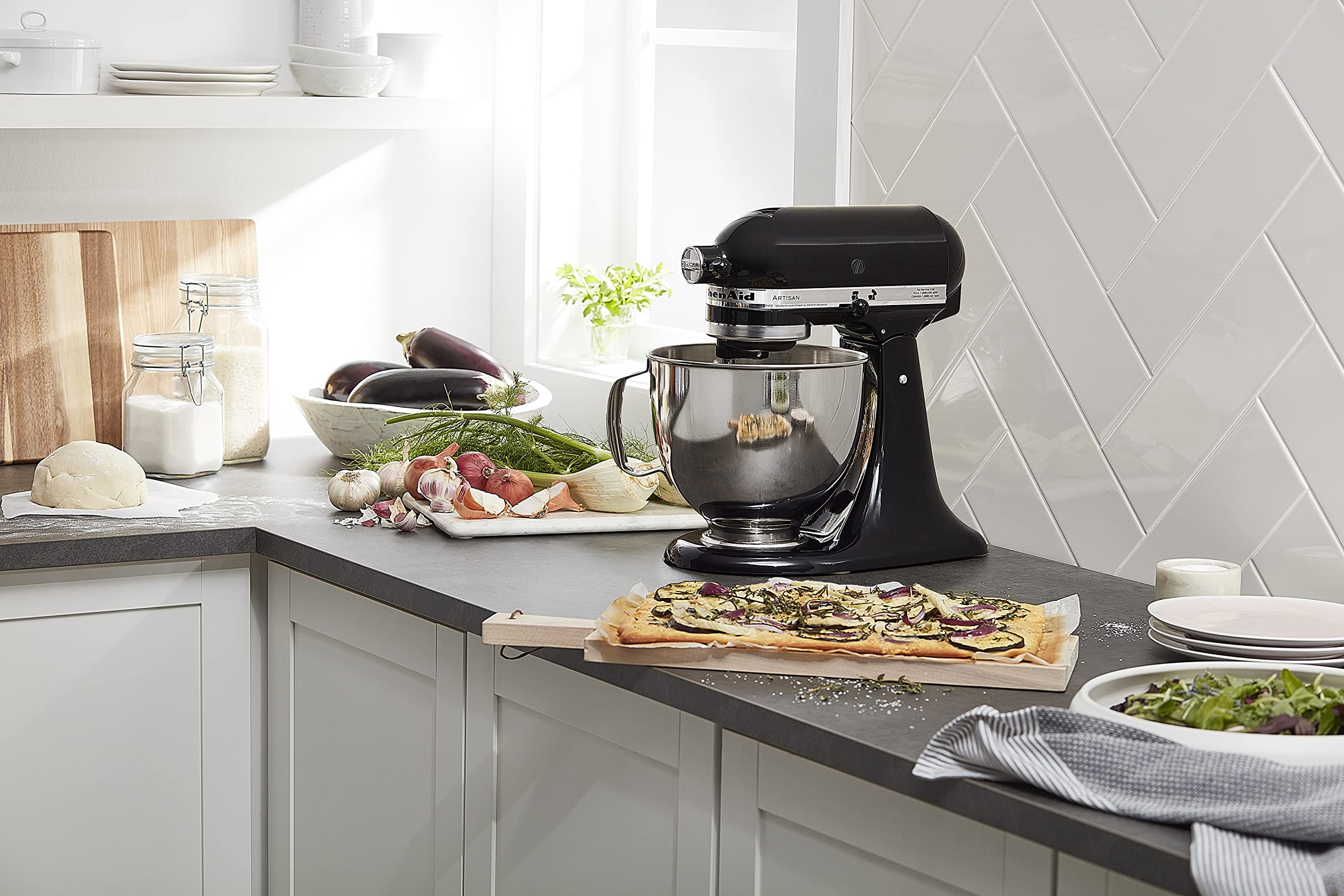 KitchenAid Artisan Series 5 Quart Tilt Head Stand Mixer with Pouring Shield KSM150PS, Milkshake