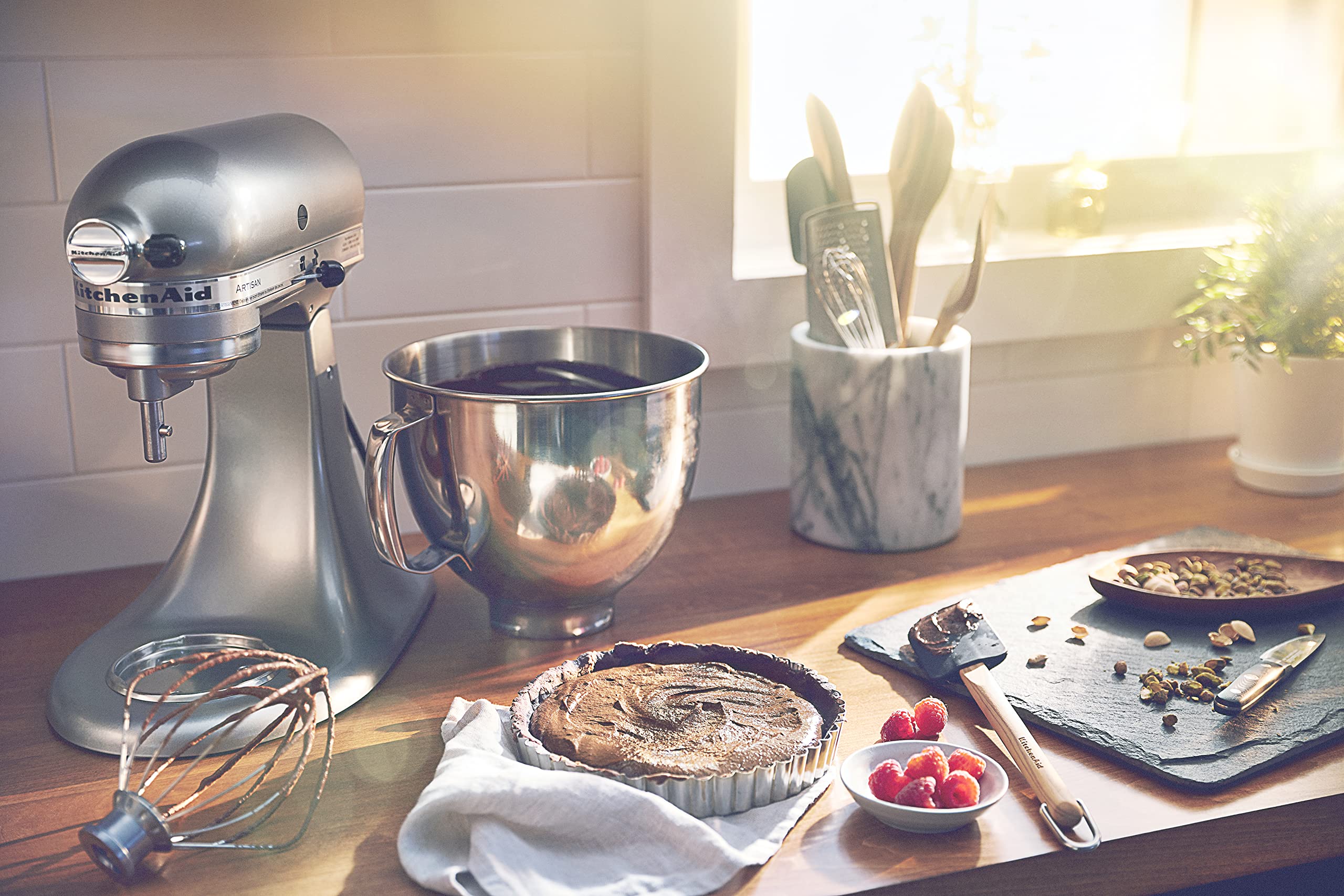 KitchenAid Artisan Series 5 Quart Tilt Head Stand Mixer with Pouring Shield KSM150PS, Milkshake
