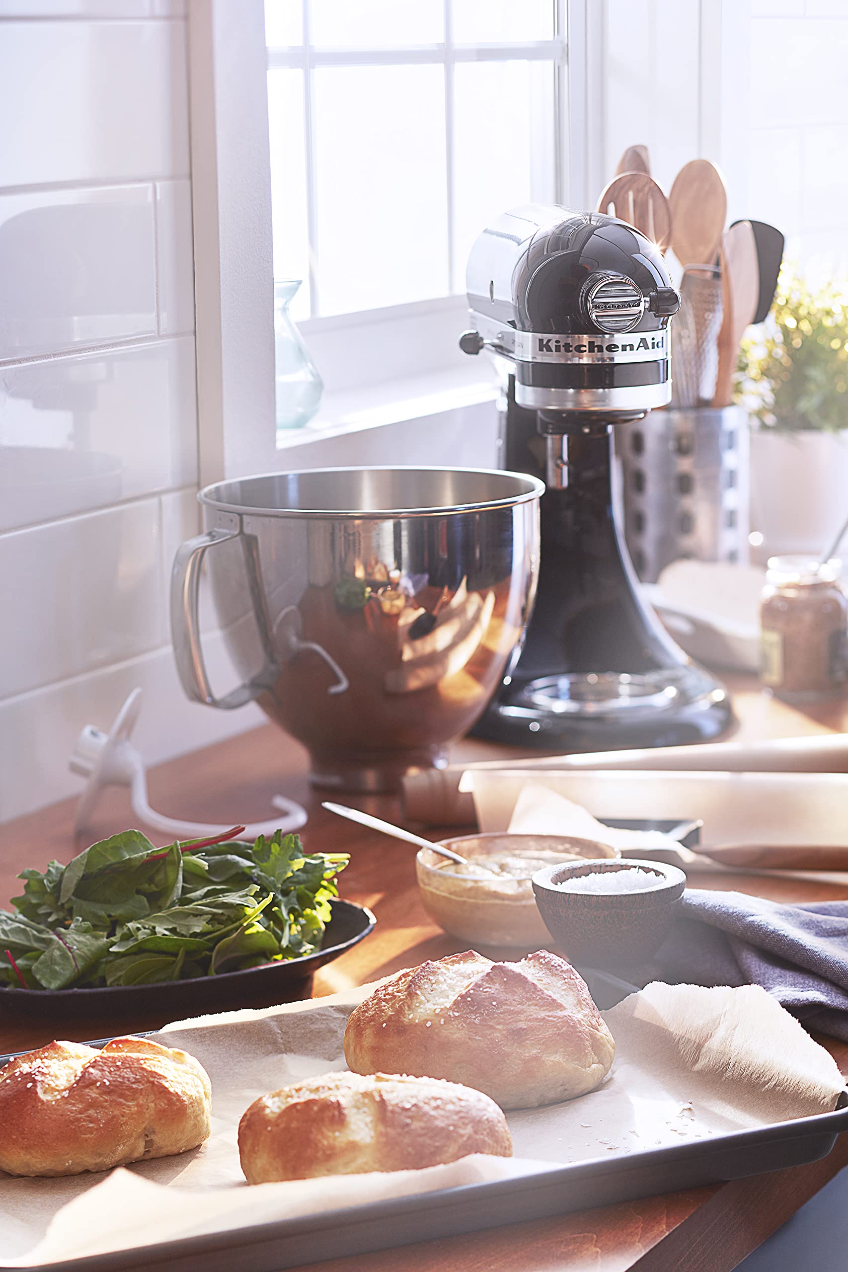 KitchenAid Artisan Series 5 Quart Tilt Head Stand Mixer with Pouring Shield KSM150PS, Milkshake
