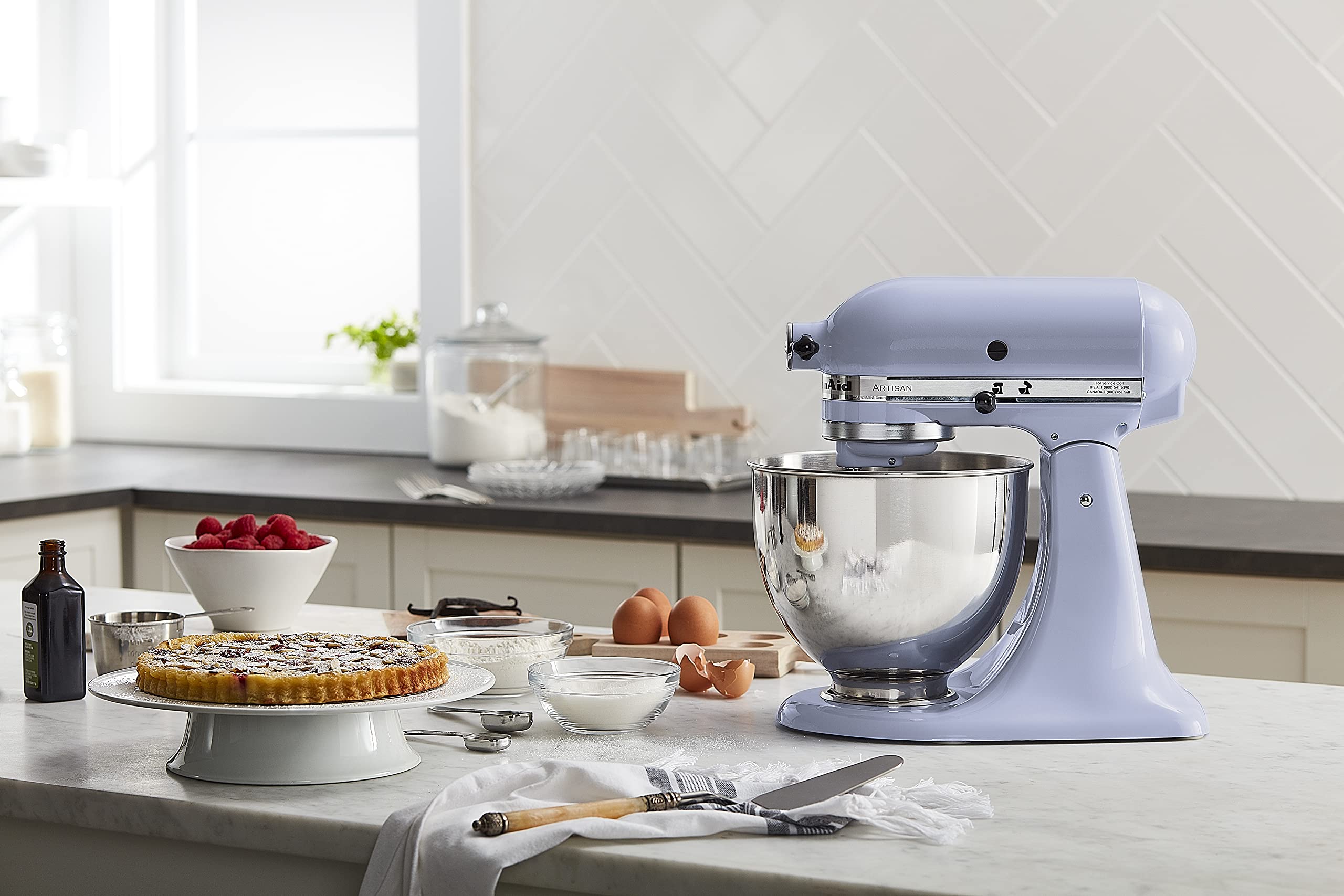 KitchenAid Artisan Series 5 Quart Tilt Head Stand Mixer with Pouring Shield KSM150PS, Milkshake